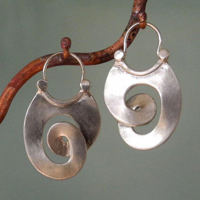Boucles d'oreilles Boho avec spirale en argent épaisse