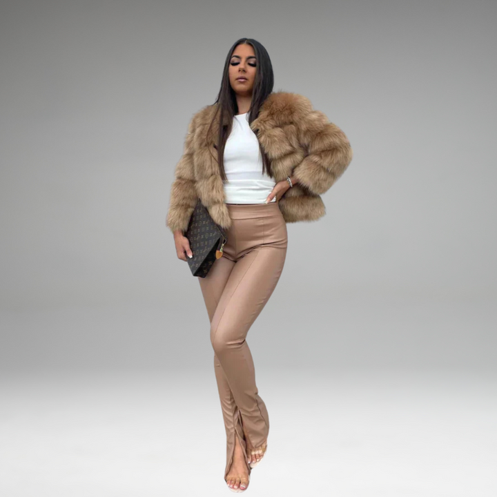 Tarynna - Veste en Fourrure Synthétique Douillette