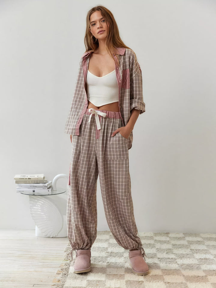Ava Ensemble de Loungewear 2 Pièces pour Femmes – Pyjamas à Carreaux