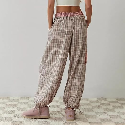 Ava Ensemble de Loungewear 2 Pièces pour Femmes – Pyjamas à Carreaux