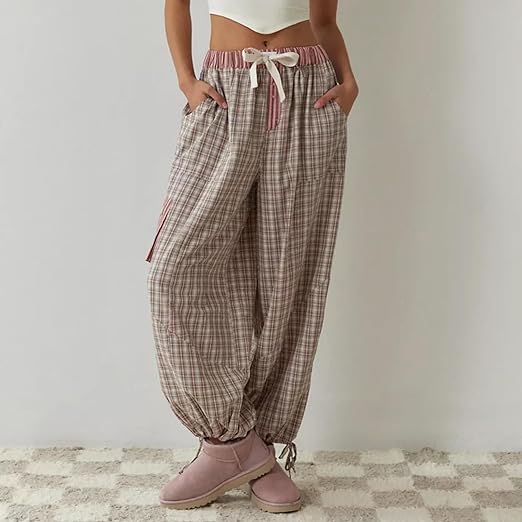 Ava Ensemble de Loungewear 2 Pièces pour Femmes – Pyjamas à Carreaux