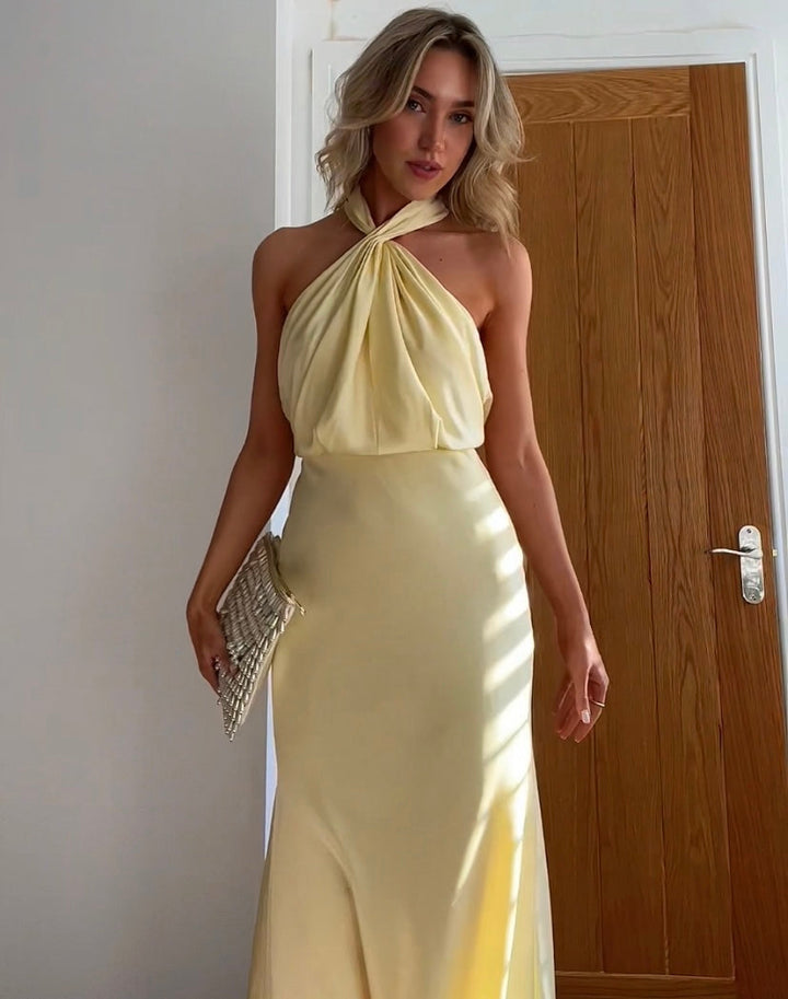 Elenora - Robe Maxi à Encolure Halter Froncée Élégante