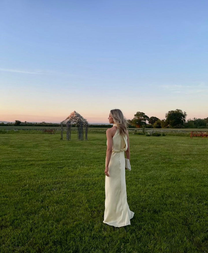 Elenora - Robe Maxi à Encolure Halter Froncée Élégante
