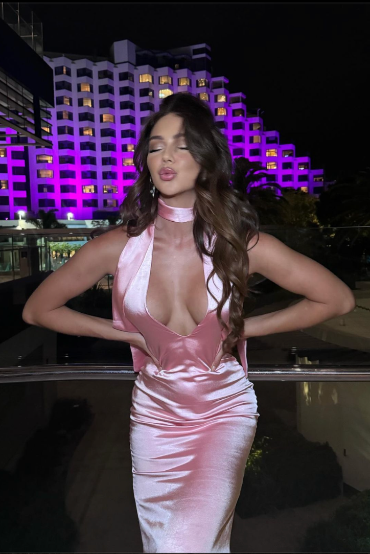 Eliane - Robe Maxi en Satin avec Nœud au Cou