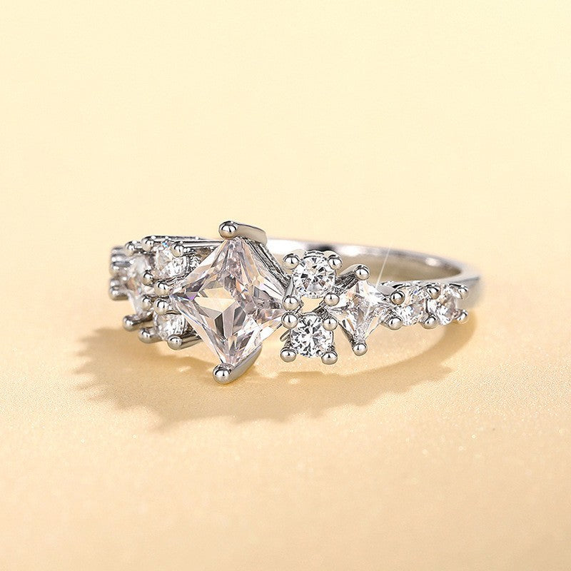 Bague Cressida Lumere | Or Blanc