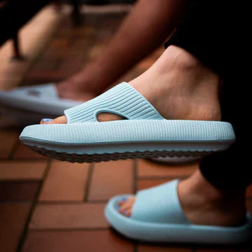 Clara | Chaussons de Bien-Être Luxe Confort et Sécurité