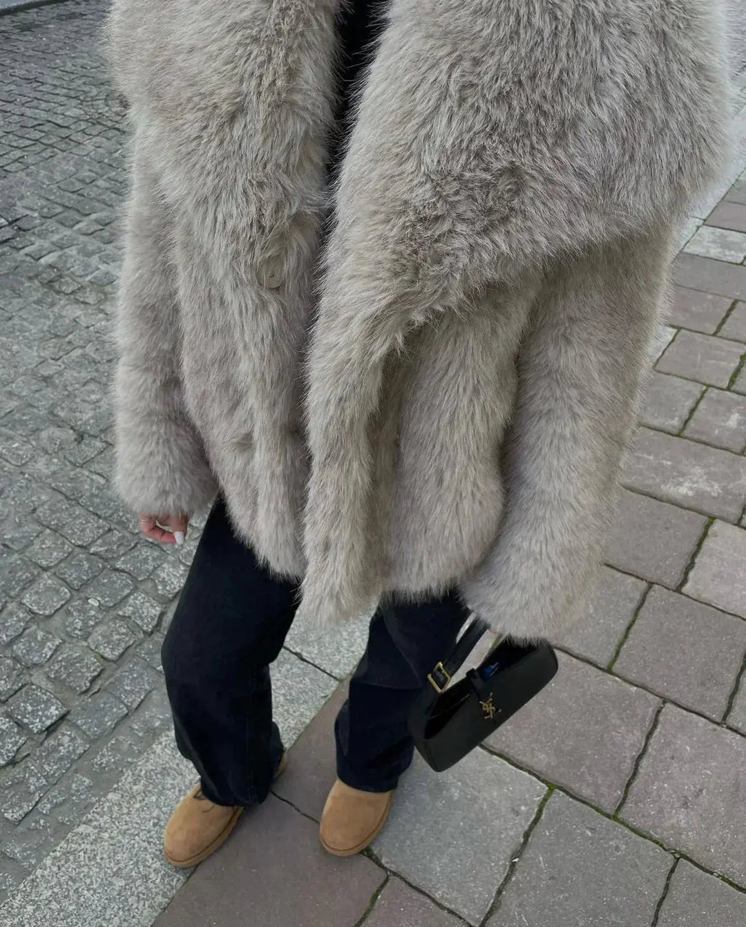 Myla - Manteau en Fausse Fourrure