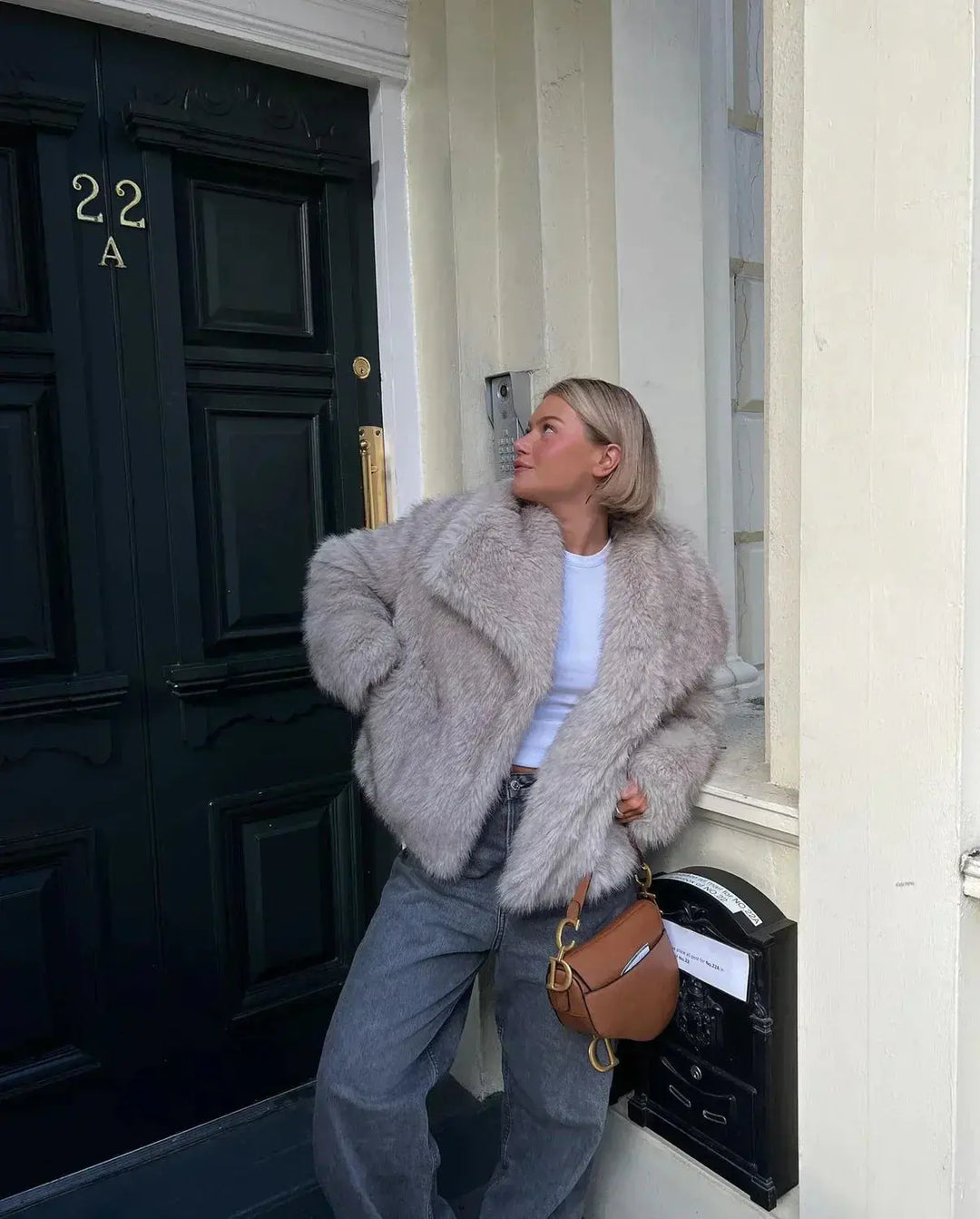 Myla - Manteau en Fausse Fourrure