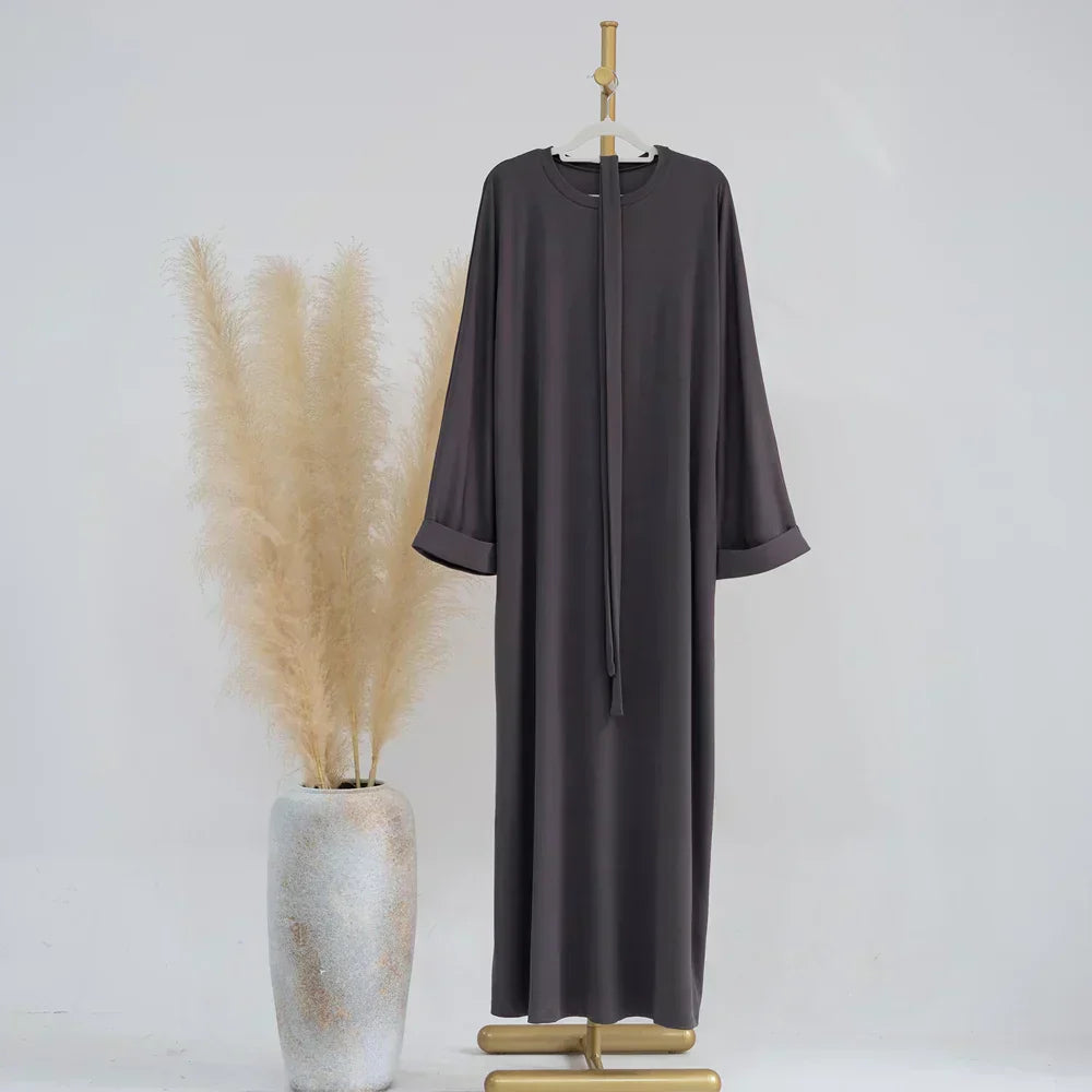 Ariane - Abaya Tricotée Élégante avec Ceinture et Poches Latérales