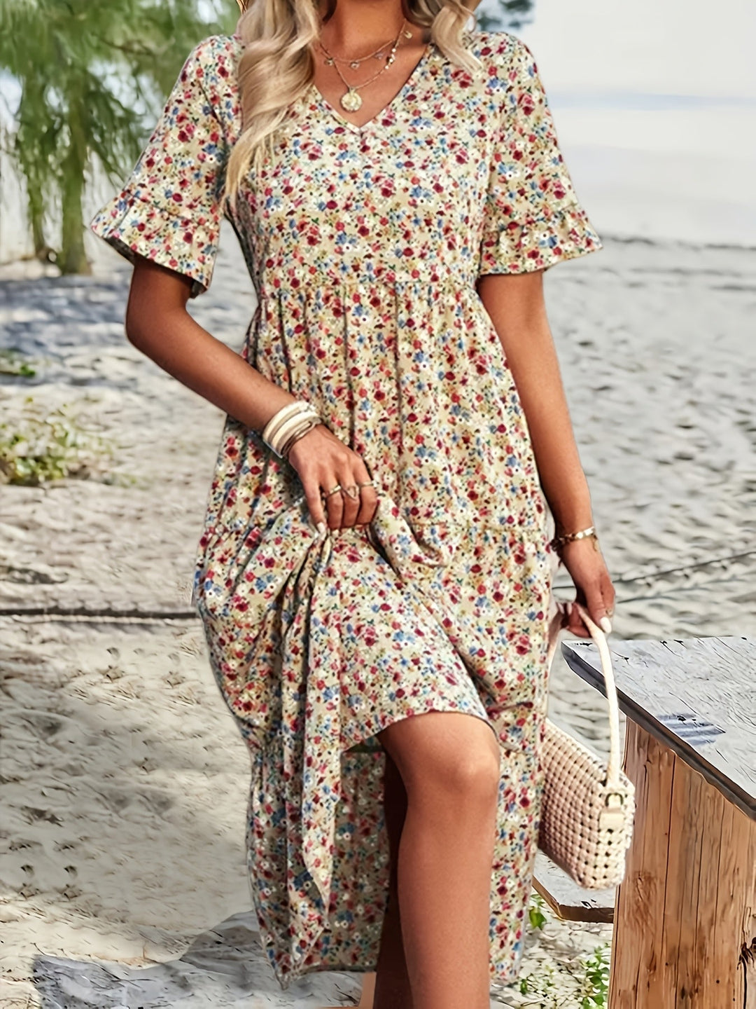 Ariana – Robe Florale Bohémienne