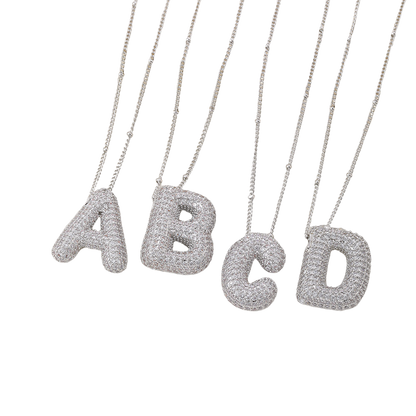 Collier initial en lettres bulles | Or Blanc