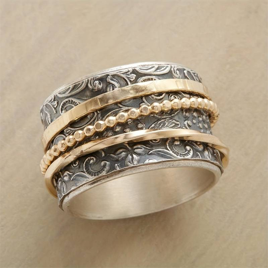 Bague Antique en Or et Argent Vintage